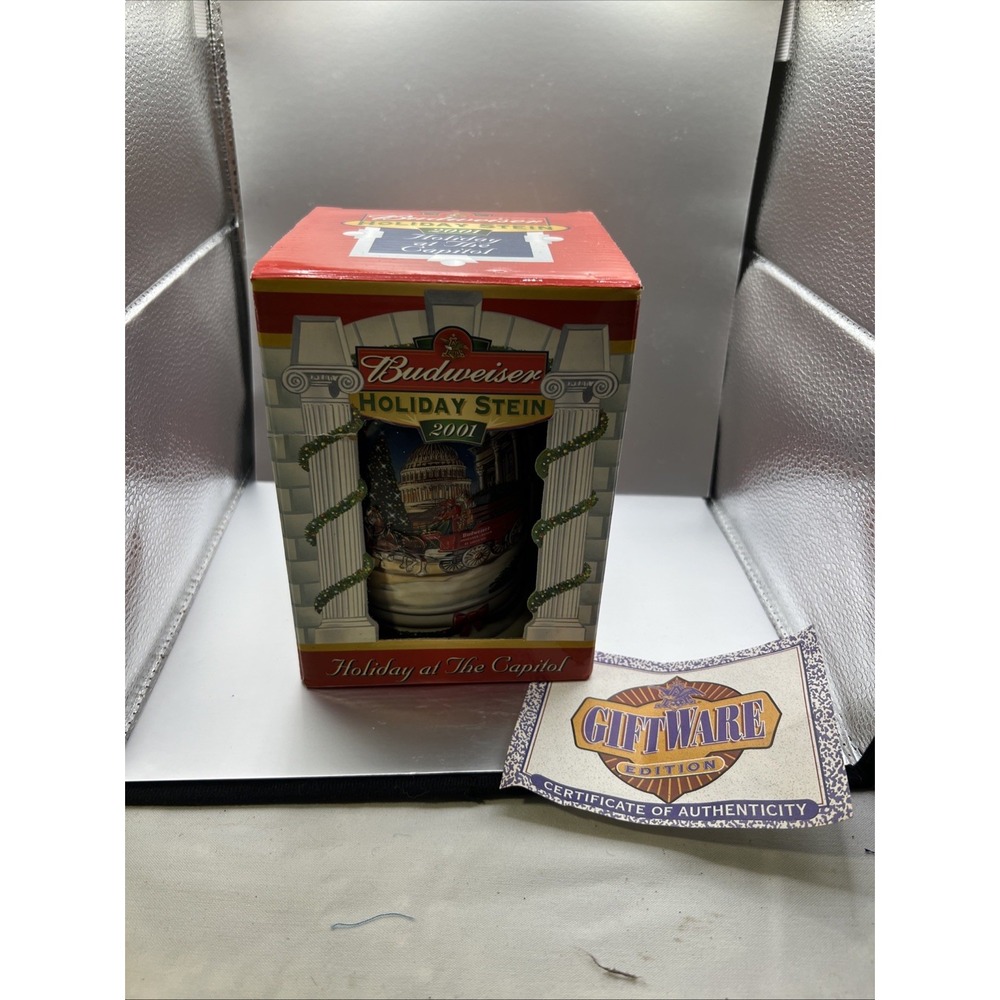 BUDWEISER 2001 HOLIDAY STEIN - HOLIDAY AT THE CAPITOL - ORIGINAL BOX WITH COA